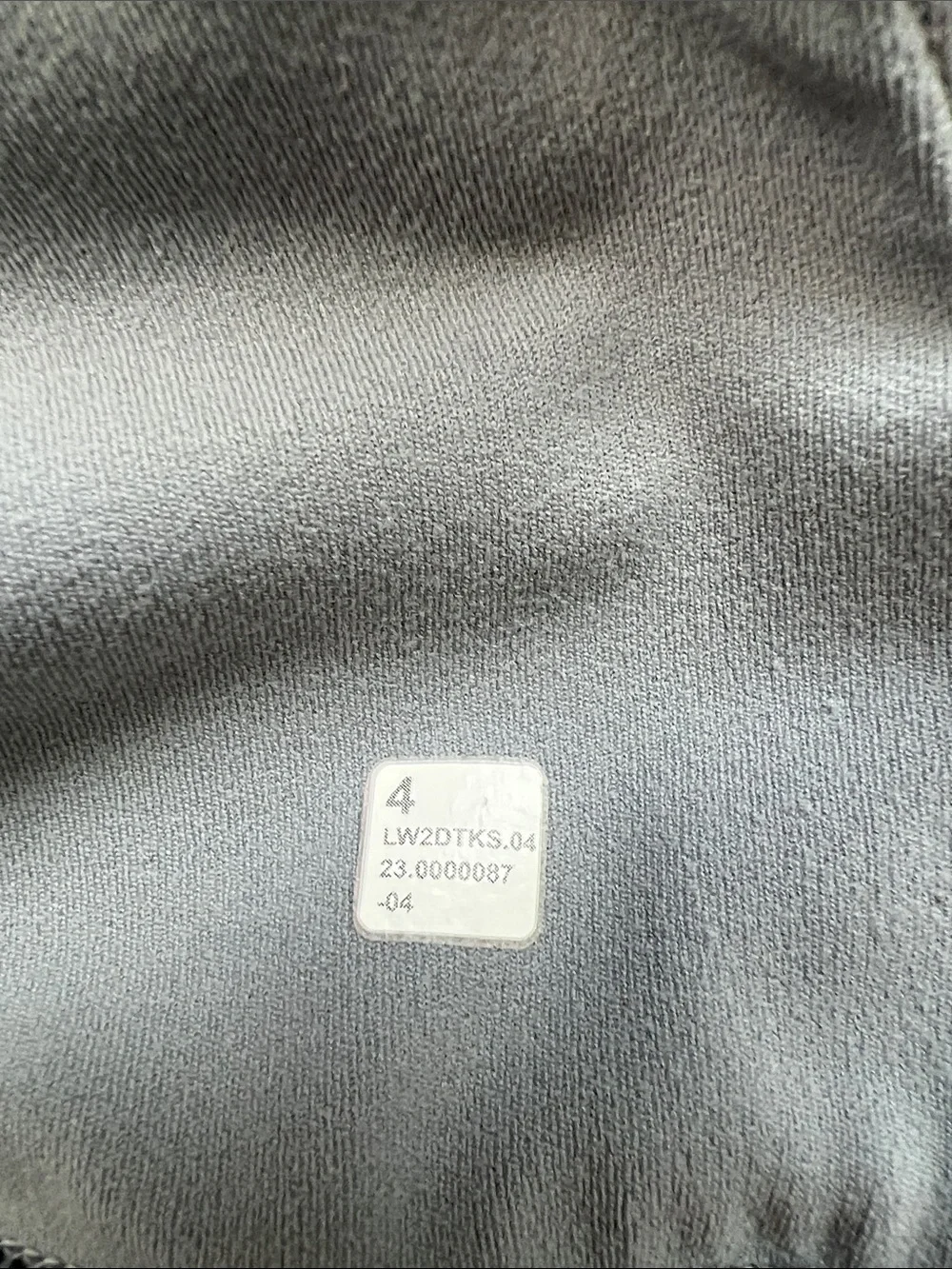 lululemon athletica One-Shoulder Crop Top in Light Gray